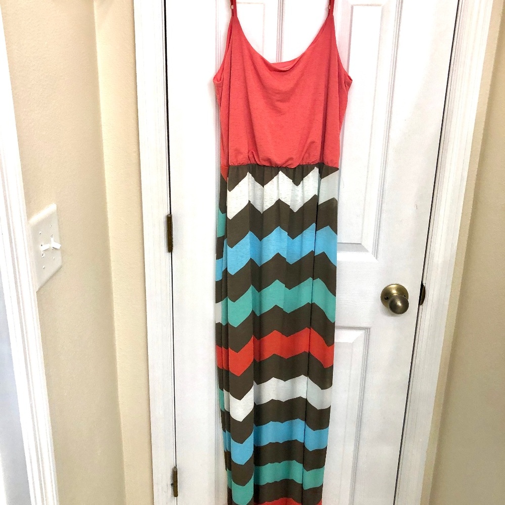 Charlotte Russe Maxi Dress- Size L